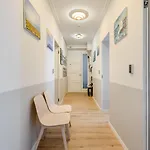Casa de hóspedes Piano 4*