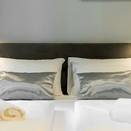 Piano Guest house 4*