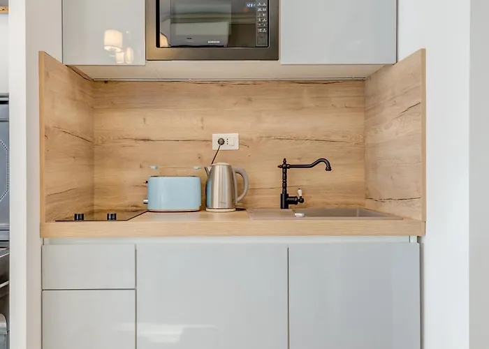 Piano ゲストハウス スプリト