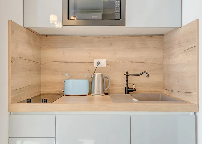 Piano Guest house 4*